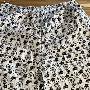 Secret Treasures Black and White Floral PJ Pants